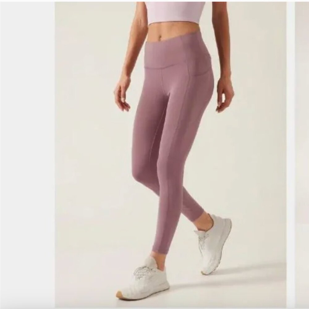 NWT Athleta Ultimate Stash 7/8 tight pink Mauve Leggings Pocket s small